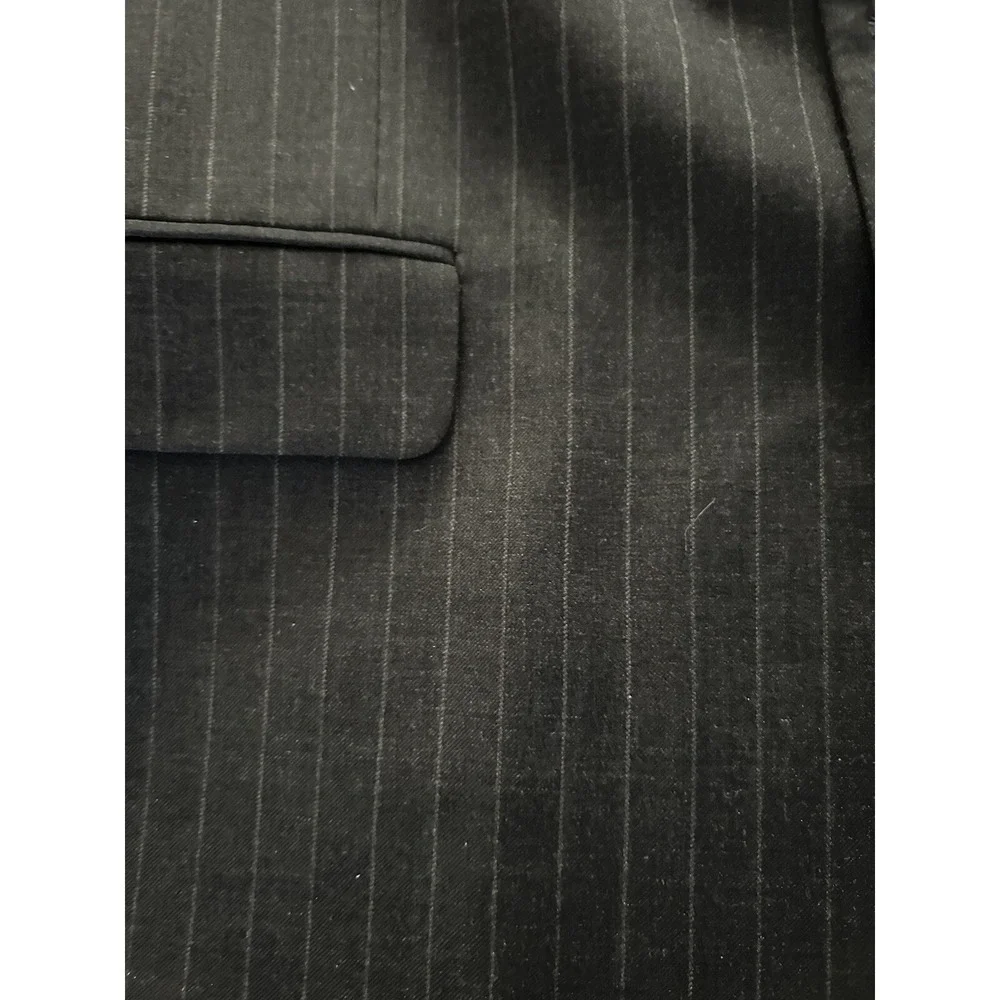 Men's Sport Coat 100% Wool 42S Black Charcoal Pinstripe Stafford